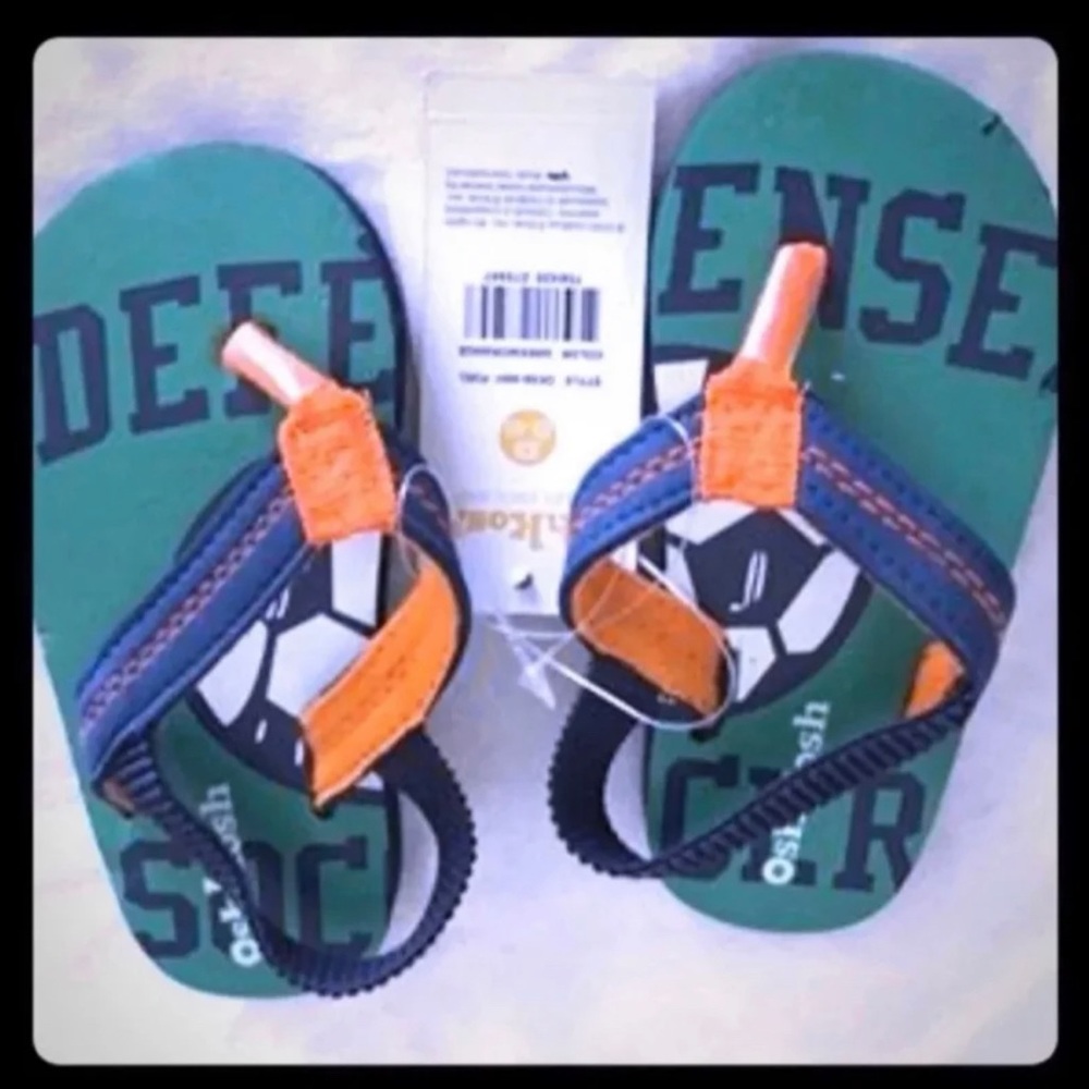 💞 New Baby Boys Small (4-5) OshKosh Flip Flop Sandals